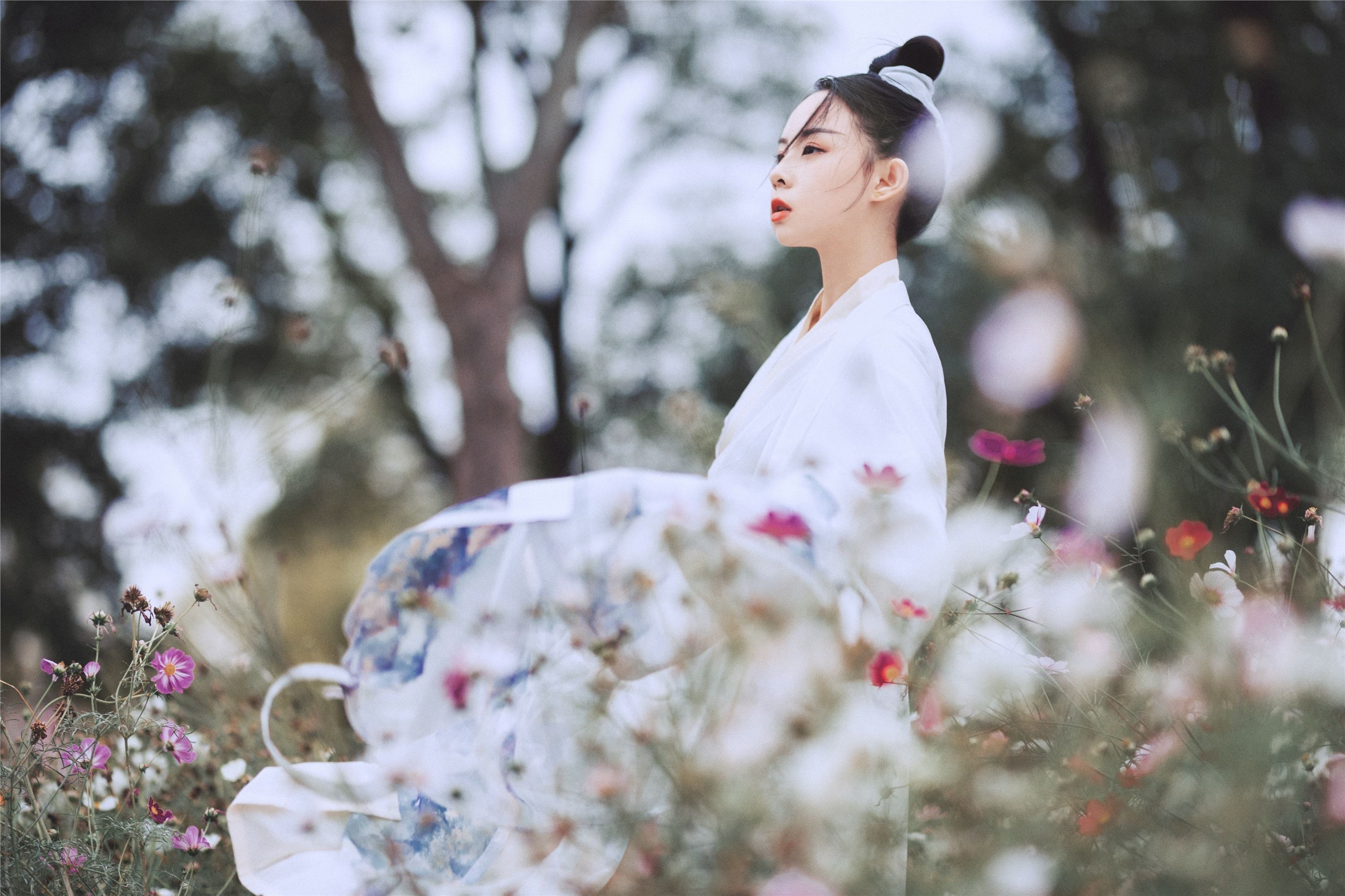 YITUYU艺图语 2021.09.04 白衣隐 冯友薇